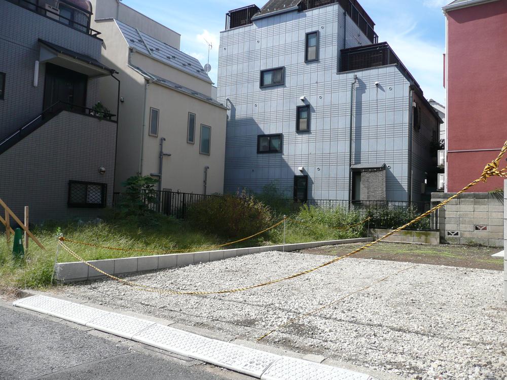 Local land photo. Local (12 May 2013) Shooting