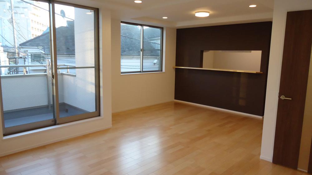 Living. Indoor (12 May 2013) Shooting