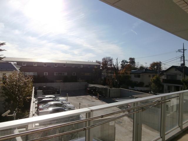 View photos from the dwelling unit. View from the site (December 2013) Shooting