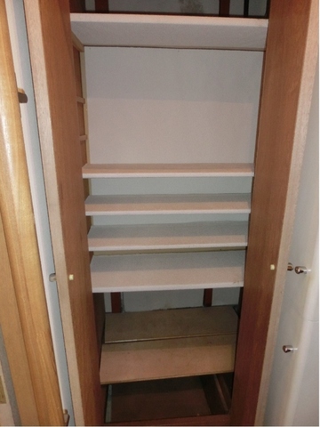 Receipt. Entrance Shoe box