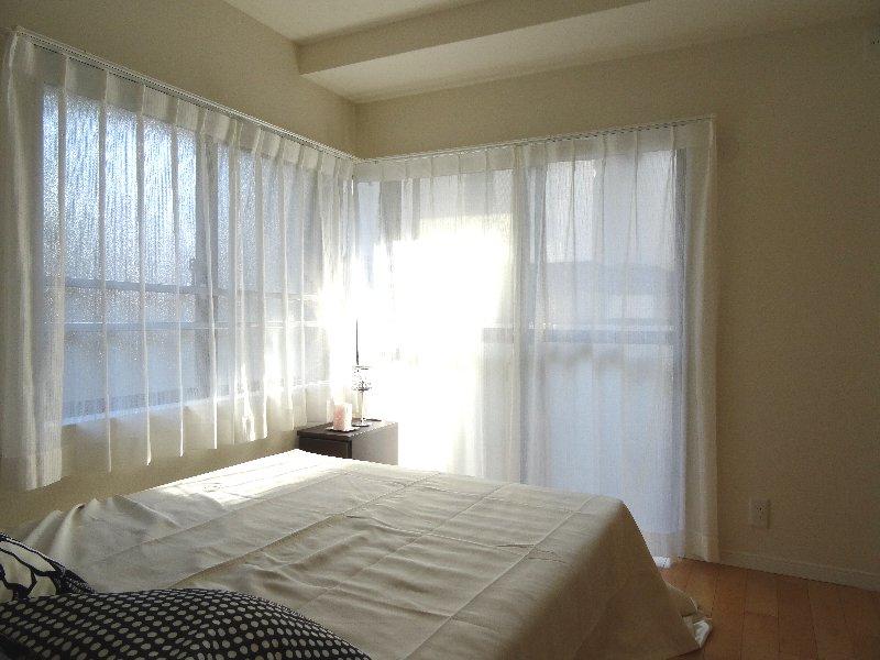 Other introspection. Indoor (11 May 2013) Shooting Western-style 2