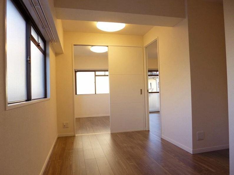 Living. Indoor (12 May 2013) Shooting