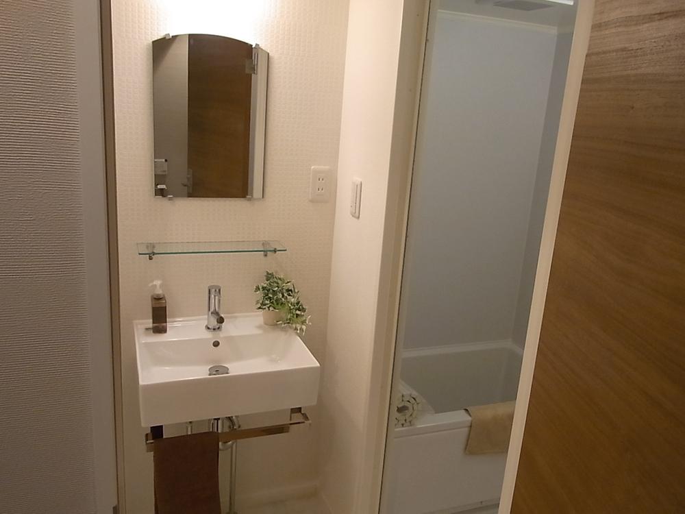 Other. Beautiful independent water around