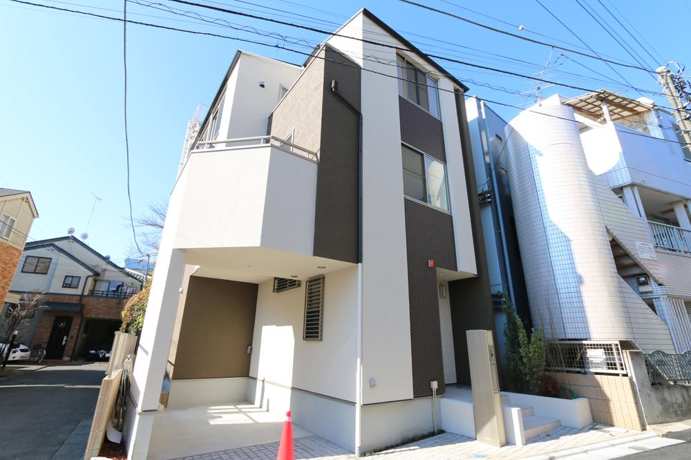 Local appearance photo. We completed! Preview We also become possible.