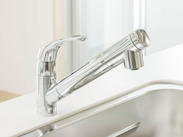 Kitchen.  [Water purifier integrated single shower faucet] It is a faucet that consolidates multiple functions. This is useful when you pour the water purifier to your cleaning and pot of every corner of the sink in the flexible hose.