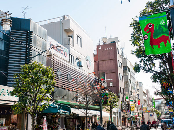 Surrounding environment. Erumoru Osan (a 10-minute walk ・ About 740m)