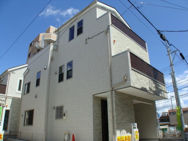 Local appearance photo