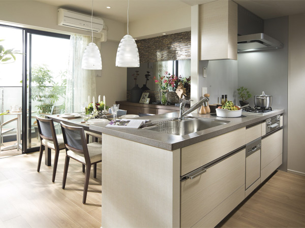 Kitchen.  [Mott ・ kitchen] As a point of making house, The kitchen of many women to emphasize. The more comfortably if Tsukaikonasere at will, It will also be the saving of time. Than four themes derived from Mrs. monitor conference, To the kitchen to approach the more ideal. Mott ・ Kitchen birth.