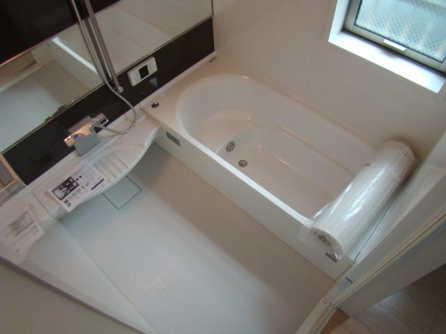 Same specifications photo (bathroom). Same specifications