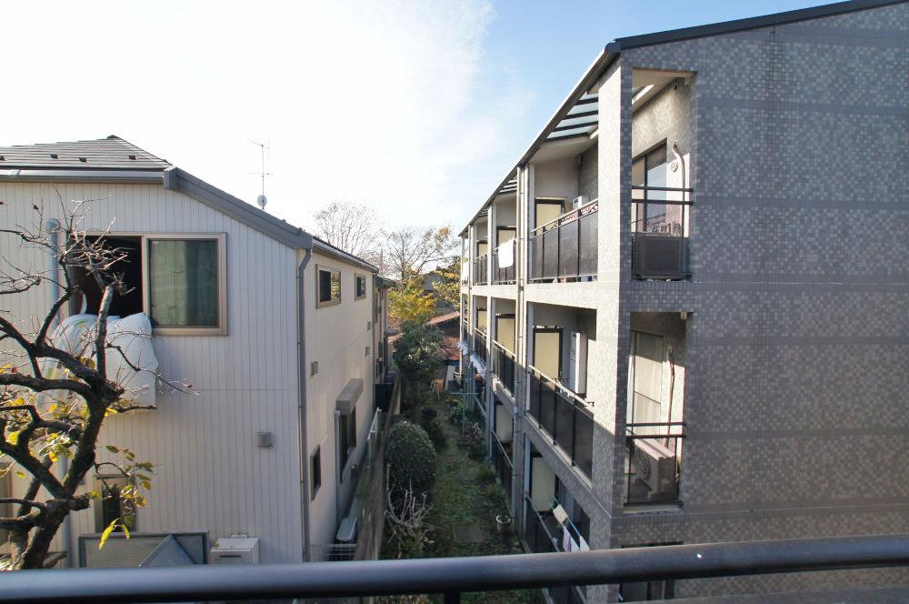 View photos from the dwelling unit. Open-minded view is It is a physician feeling spread.