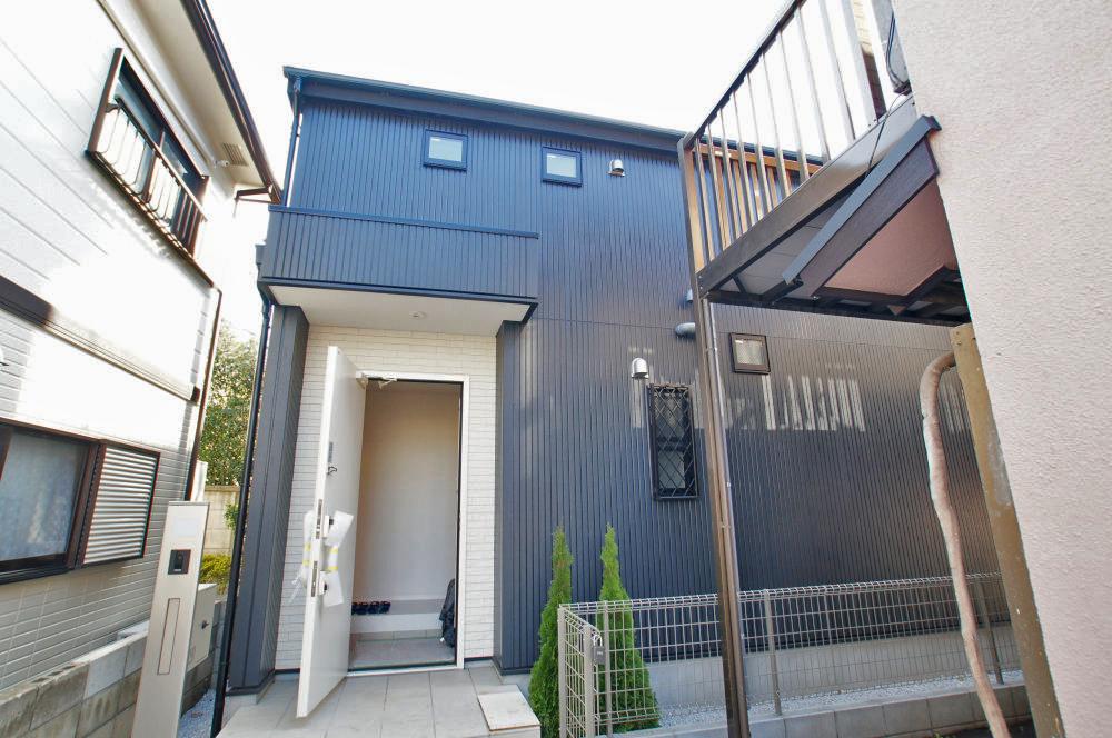Local appearance photo. New construction sale of Setagaya Matsubara 3-chome. Limited is one building. This spacious property that the west side of the space can feel a sense of mansion. Since the finished Masu or have you come out to preview at any time.