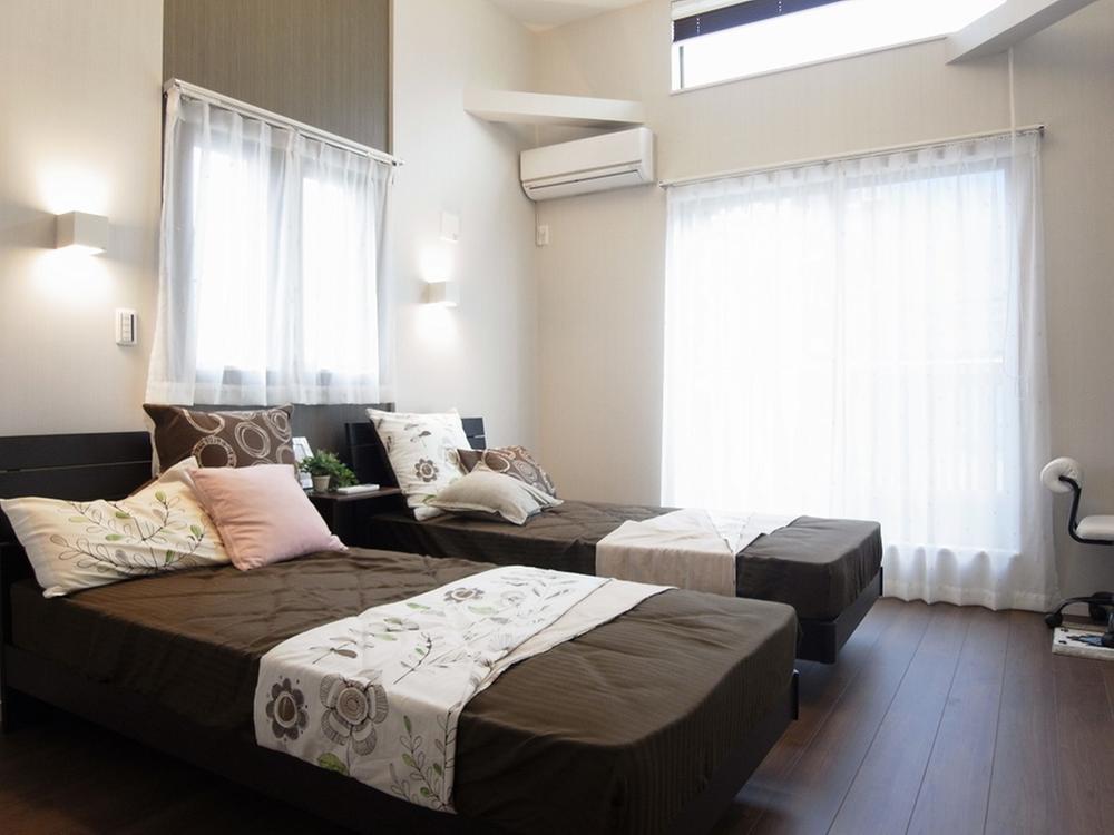 Same specifications photos (Other introspection). Seller construction cases _ Western-style