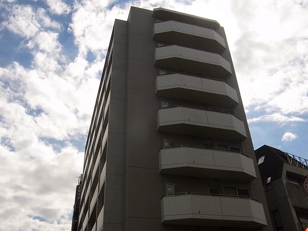 Local appearance photo. North appearance