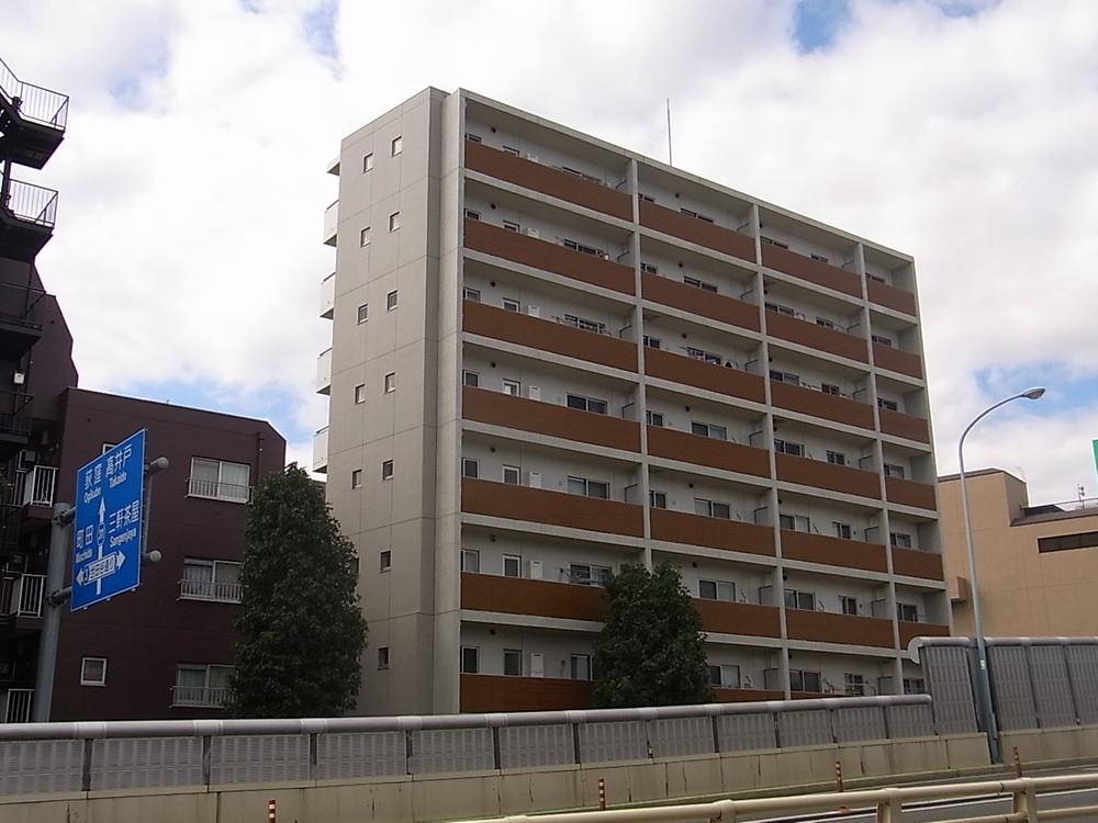 Local appearance photo. East appearance