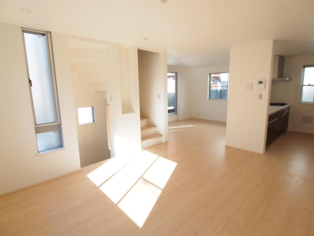 Living. C Building (December 2013) Shooting