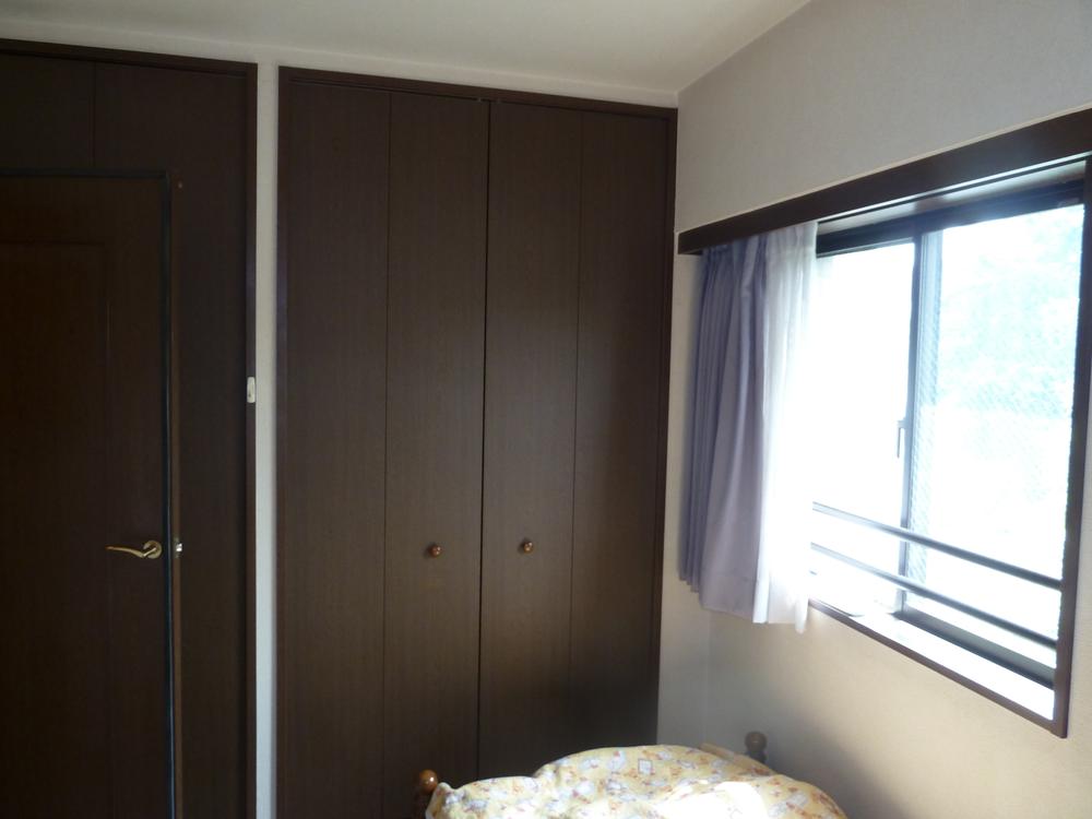 Receipt. Western-style closet