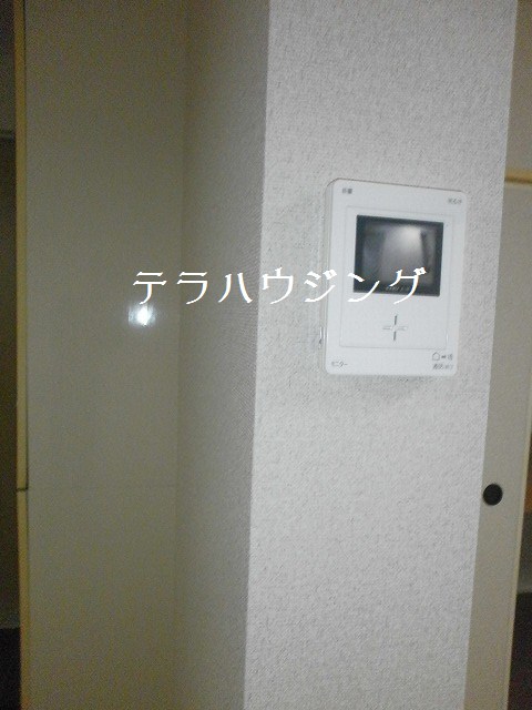 Other Equipment. You can respond with confidence in the visit with a monitor ☆