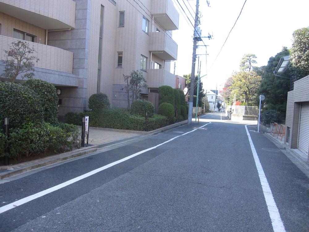 Other local. Frontal road