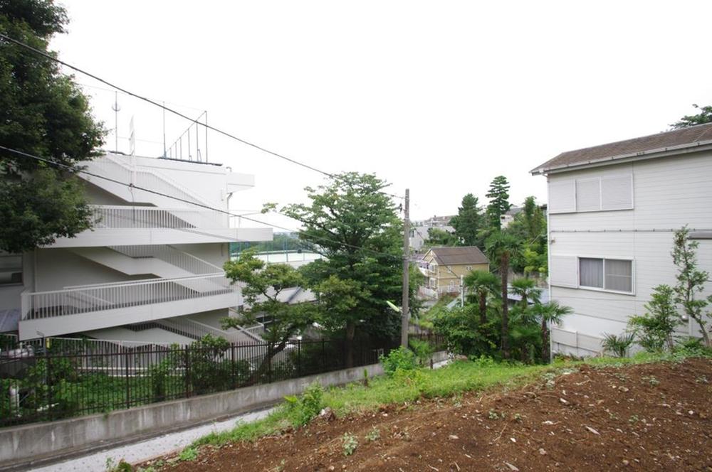 View photos from the local. Local (September 2013) Shooting