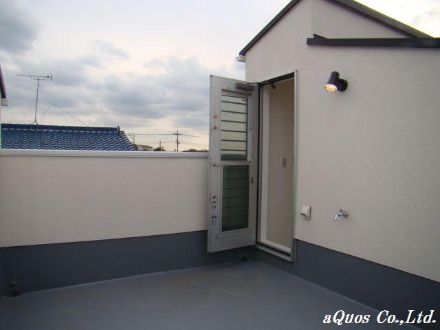 Balcony. Indoor (10 May 2013) Shooting