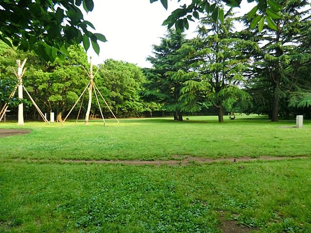 park. Tokyo 1200m to stand Kinutakoen