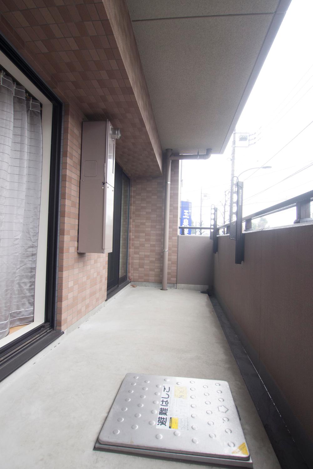 Balcony. Local (12 May 2013) Shooting