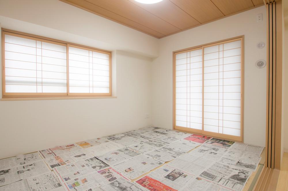 Non-living room. Indoor (12 May 2013) Shooting