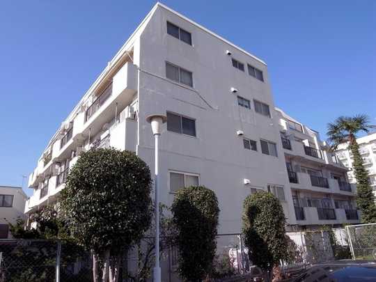 Local appearance photo