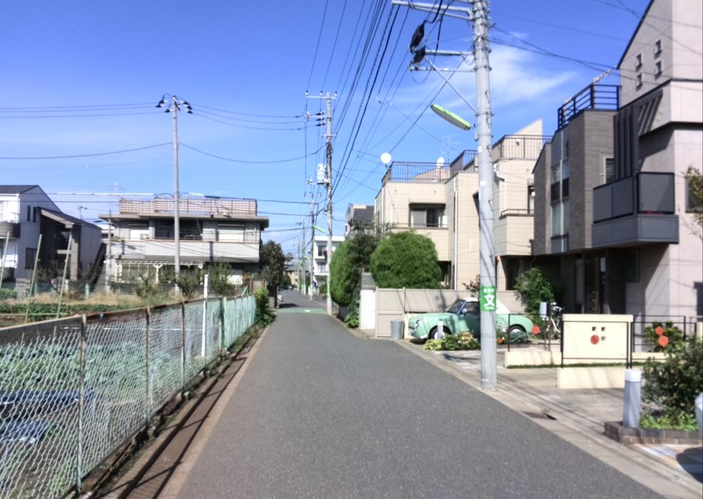 Streets around. Local front road Width about 5m public road