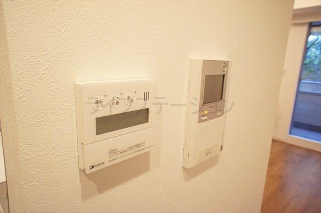 Security equipment. Local January 6 shooting