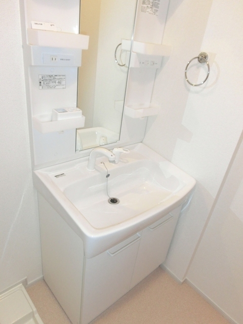 Washroom. It is with convenient independent wash basin