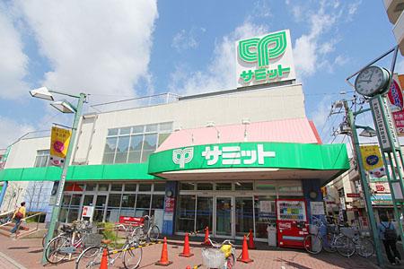 Supermarket. 240m to Summit Kamikitazawa shop