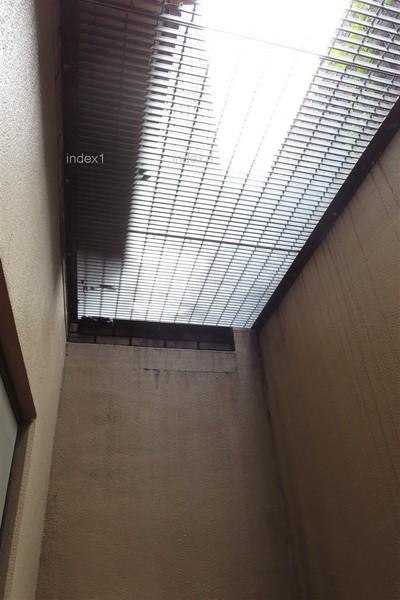 Balcony. The dry area contains the light from the top