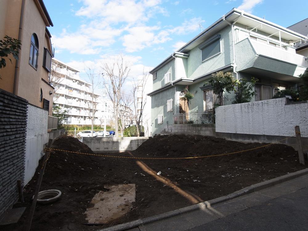 Local land photo. Local (12 May 2013) Shooting