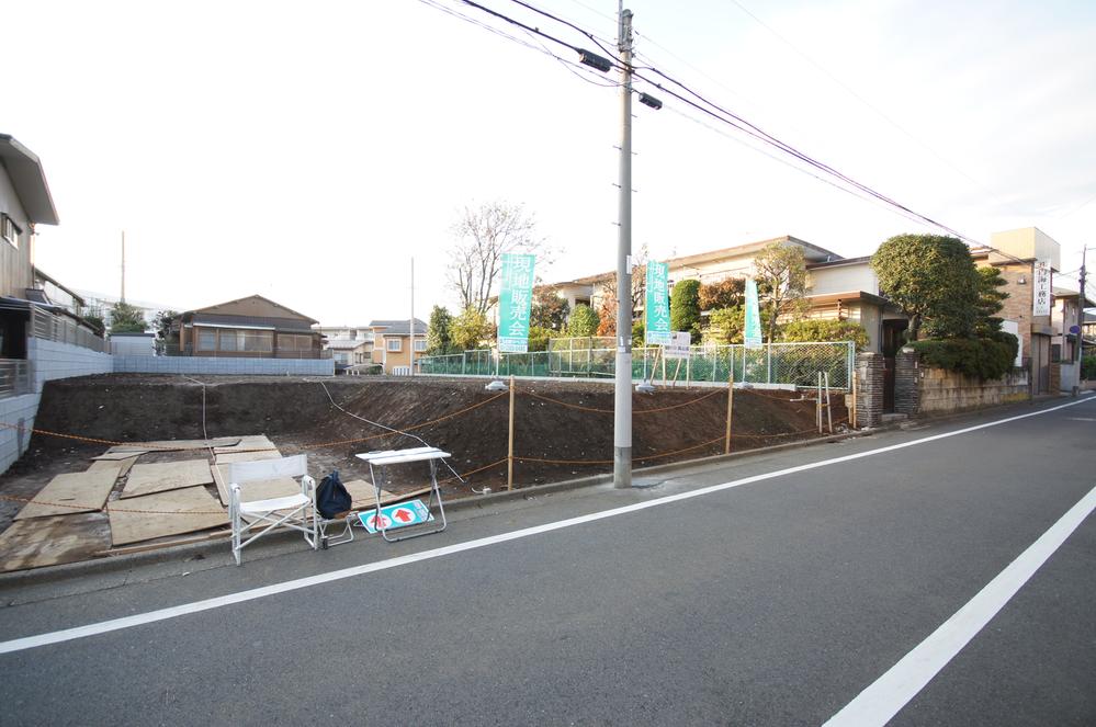 Local land photo. Please architecture in your favorite house manufacturer that there is no building conditions. 