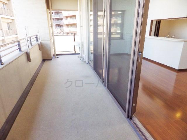 Other common areas. Balcony