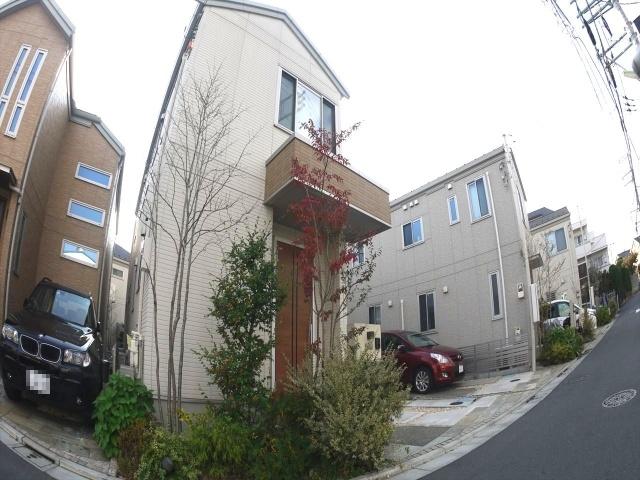 Local appearance photo