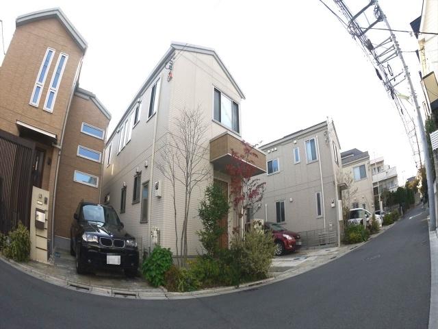 Local appearance photo