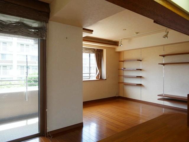 Living. living ・ dining Local (August 2013) Shooting