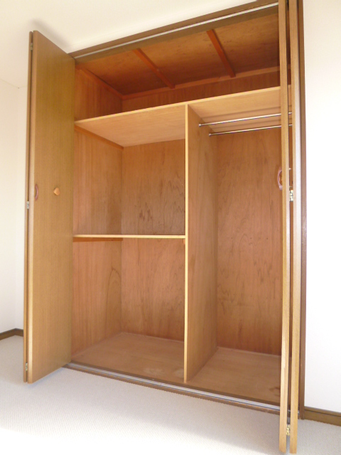 Receipt. Storage of large capacity ☆ This is useful because a lot can be stored ☆