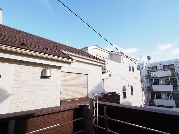 Balcony. Local (September 2013) Shooting