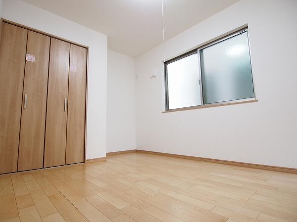 Non-living room. Indoor (September 2013) Shooting