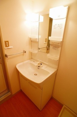 Washroom. ☆ It also becomes a dressing room