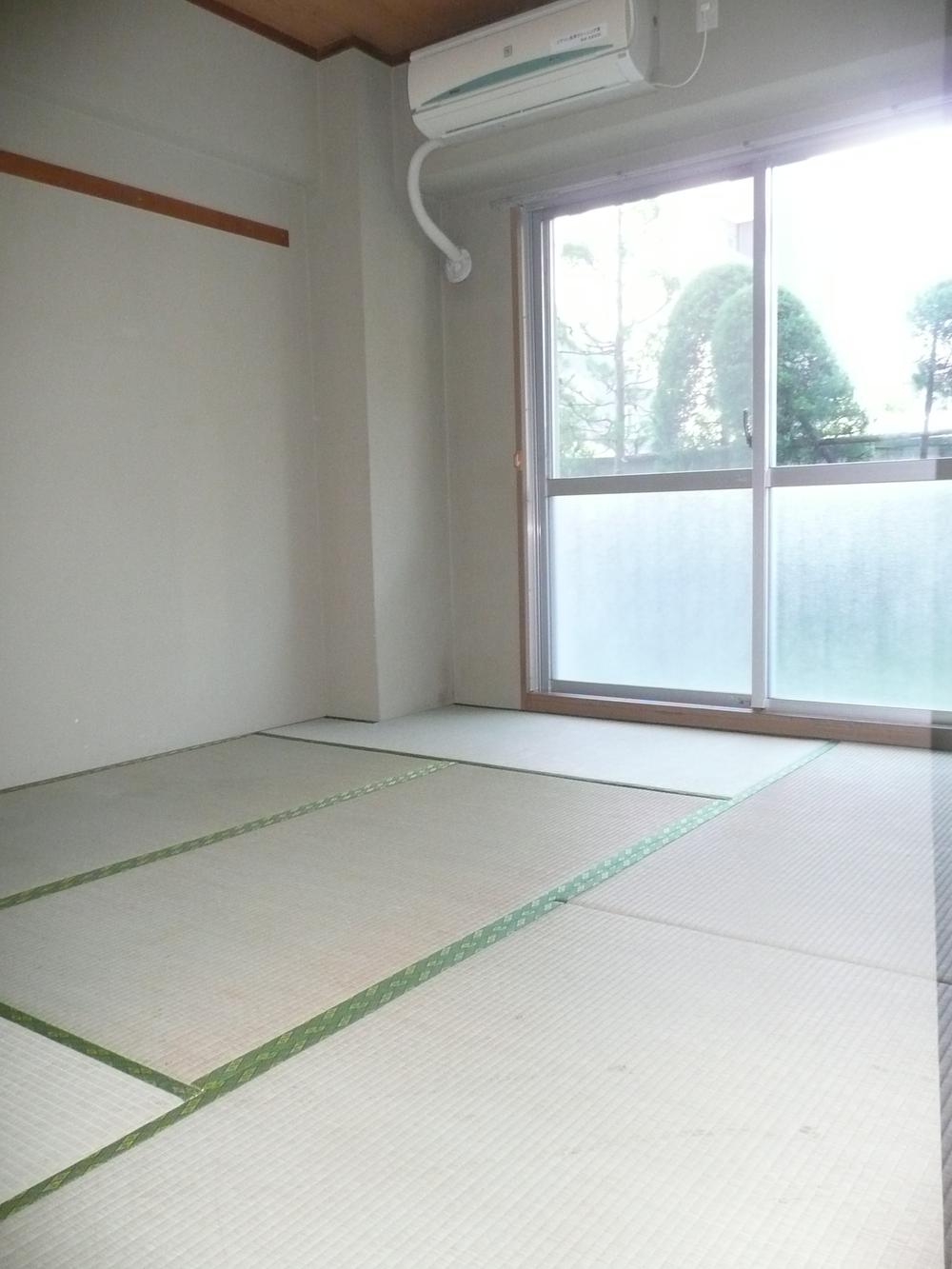 Non-living room. Japanese style room