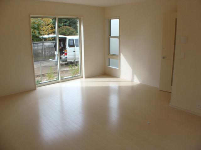 Same specifications photos (Other introspection)