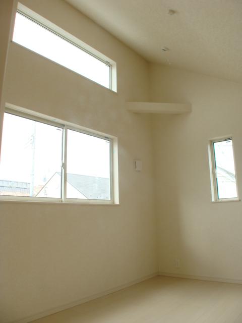 Same specifications photos (Other introspection)