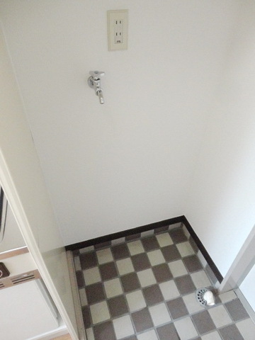 Washroom. On-site washing machine Storage