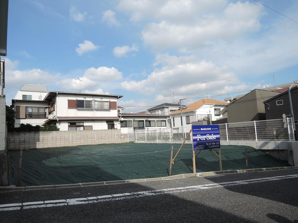 Local land photo. Local (10 May 2013) Shooting