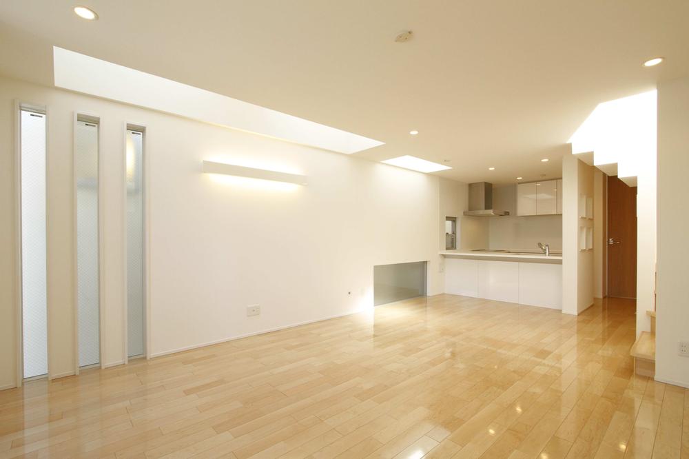 Same specifications photos (living)