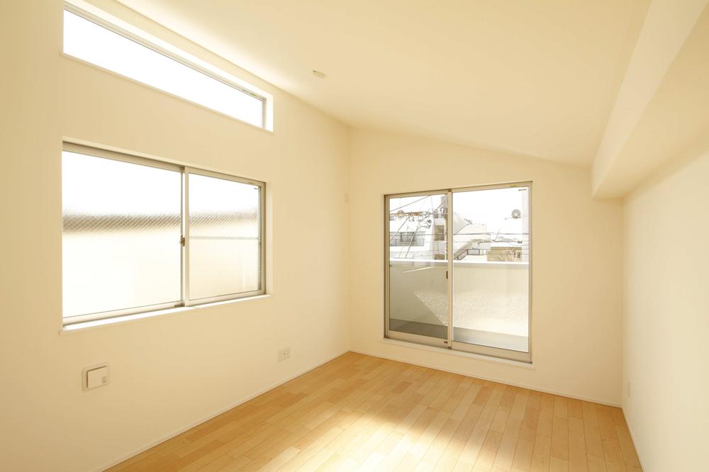 Same specifications photos (Other introspection)